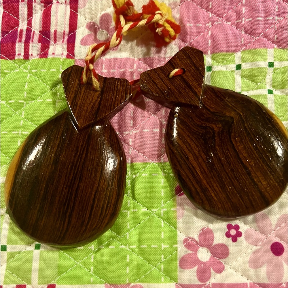 Vintage 80’s Castanets
